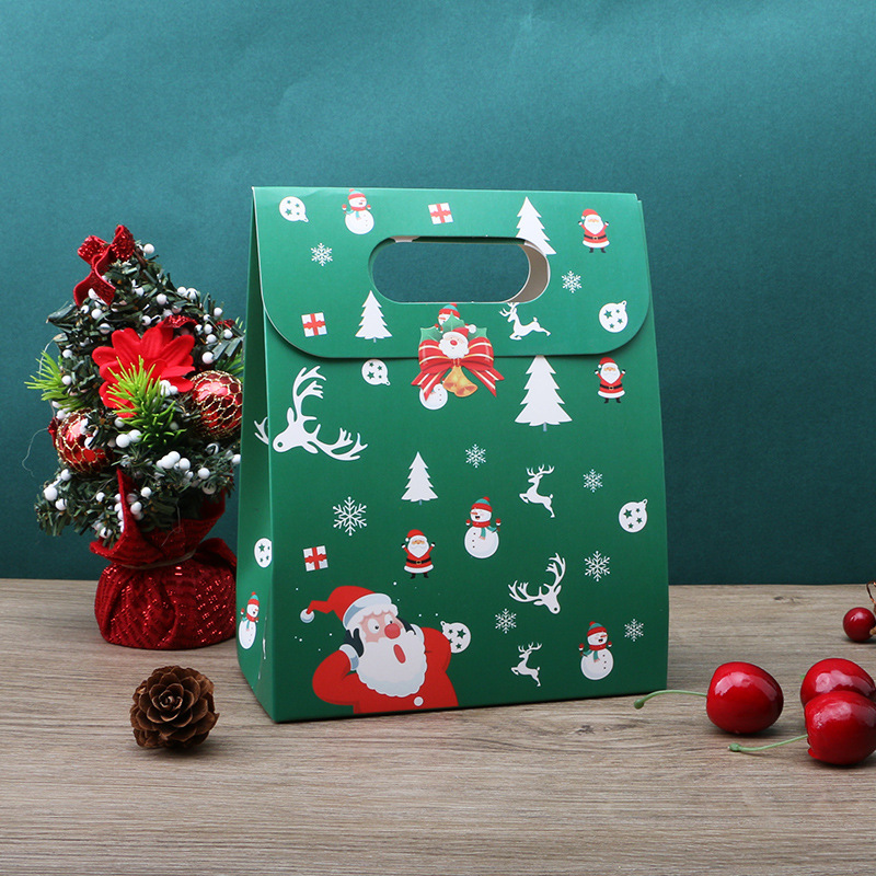 Custom Christmas Paper Gift Bags with Handles